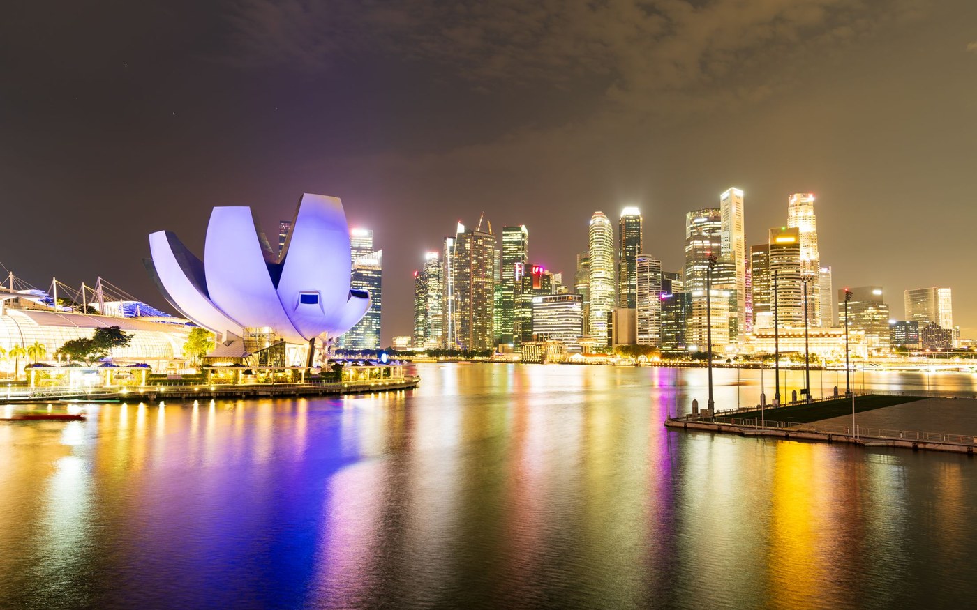 Dubai vs Singapore property for foreign buyers: the 60 percent difference