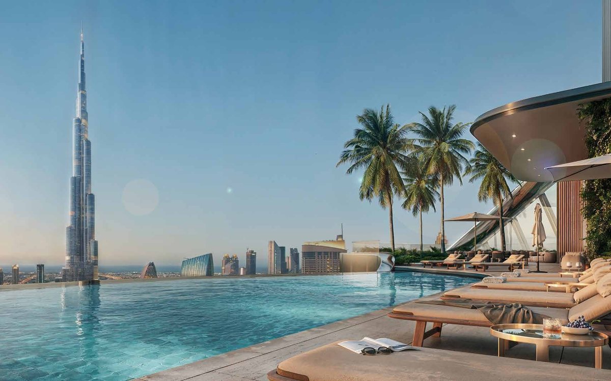 The Observatory pool on level 87